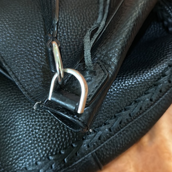 Rebecca Minkoff black leather purse with longer strap - Picture 6 of 11